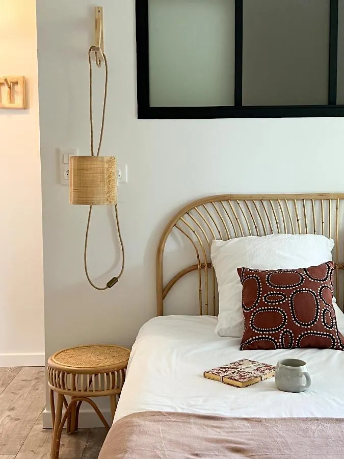 Parenthese Bed and Breakfast Le Vivier-sur-Mer 0*,  Γαλλία